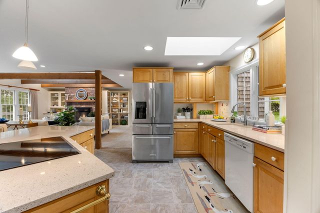 15 Mill Pond Road, Orleans, MA 02653