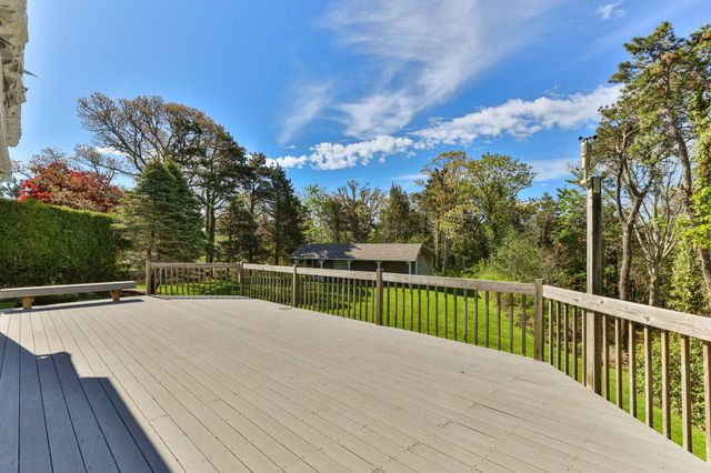15 Mill Pond Road, Orleans, MA 02653