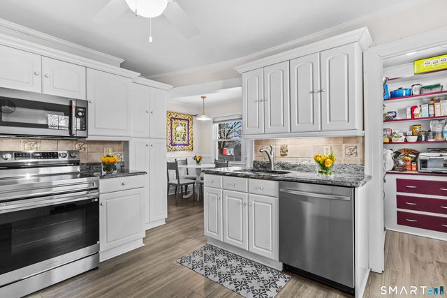 19 Westfield Road, West Hartford, CT 06119