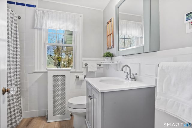 19 Westfield Road, West Hartford, CT 06119