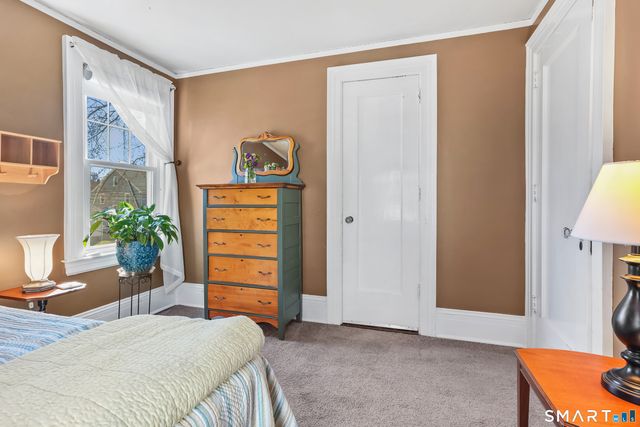 19 Westfield Road, West Hartford, CT 06119