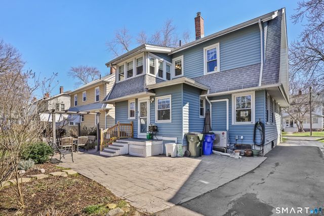 19 Westfield Road, West Hartford, CT 06119