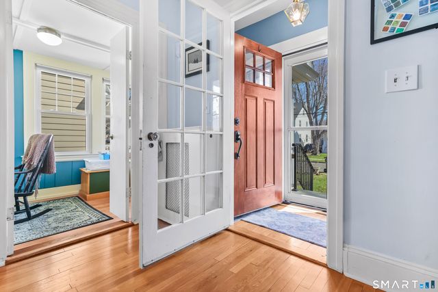 19 Westfield Road, West Hartford, CT 06119