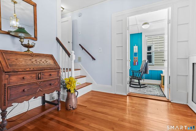 19 Westfield Road, West Hartford, CT 06119