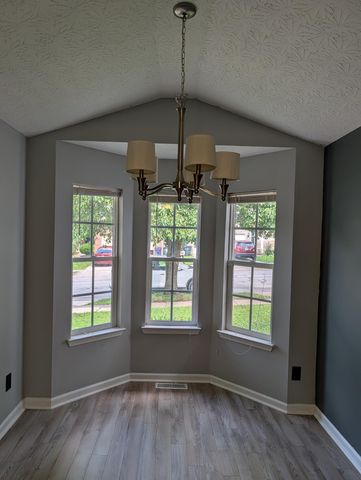 2692 Michelle Park, Lexington, KY 40511