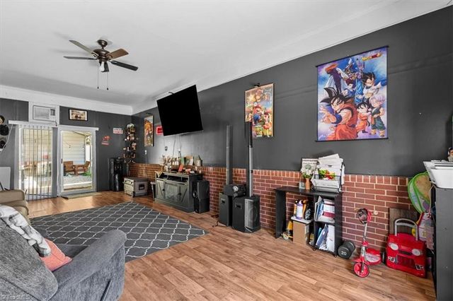 1236 Pepperidge Road, Asheboro, NC 27205