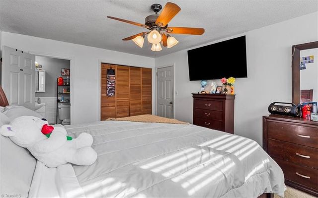 1236 Pepperidge Road, Asheboro, NC 27205