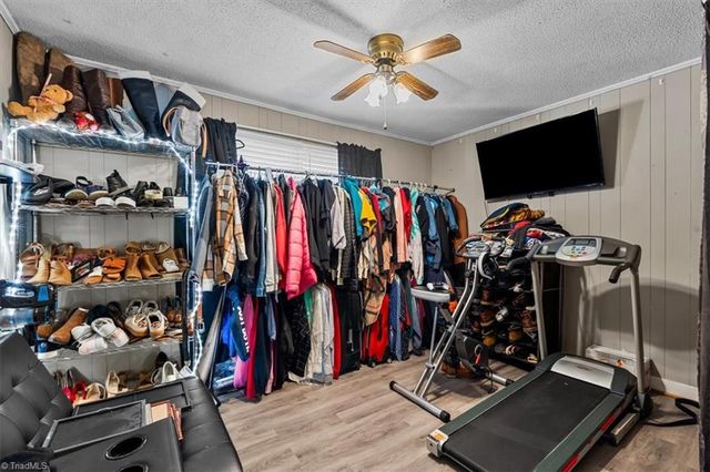 1236 Pepperidge Road, Asheboro, NC 27205