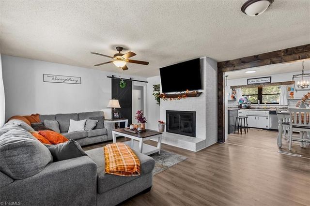 1236 Pepperidge Road, Asheboro, NC 27205