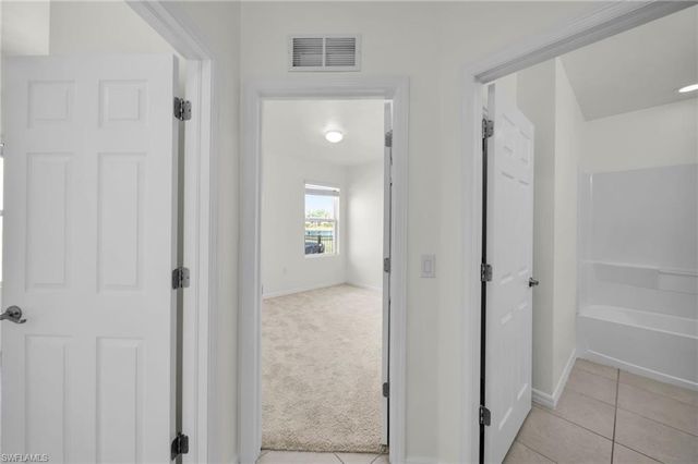 3477 Acapulco CIR, Cape Coral, FL 33909