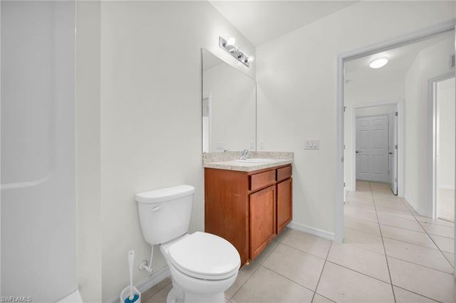 3477 Acapulco CIR, Cape Coral, FL 33909