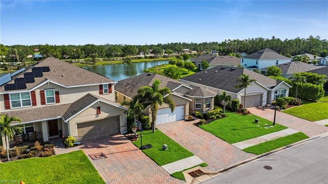 3477 Acapulco CIR, Cape Coral, FL 33909