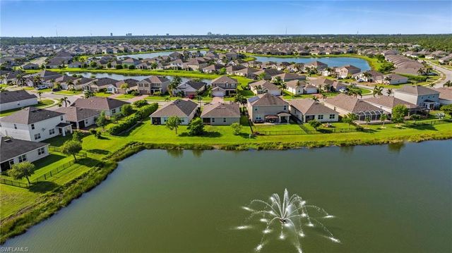 3477 Acapulco CIR, Cape Coral, FL 33909