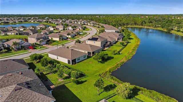 3477 Acapulco CIR, Cape Coral, FL 33909