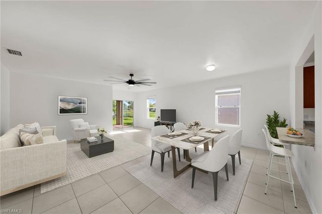 3477 Acapulco CIR, Cape Coral, FL 33909