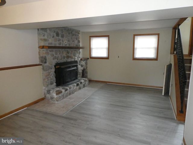 195 BEEBETOWN RD, Hammonton, NJ 08037