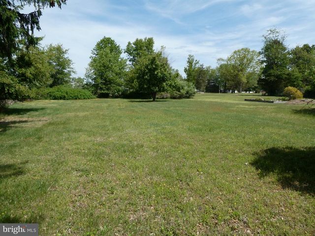 195 BEEBETOWN RD, Hammonton, NJ 08037