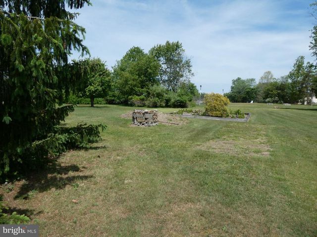 195 BEEBETOWN RD, Hammonton, NJ 08037