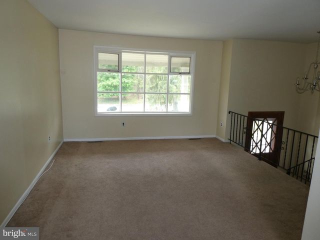 195 BEEBETOWN RD, Hammonton, NJ 08037