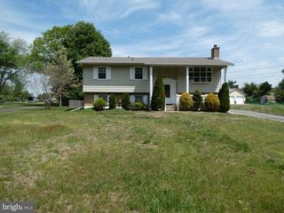 195 BEEBETOWN RD, Hammonton, NJ 08037