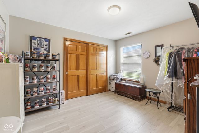 2039 Flamingo Way, Franklin, IN 46131