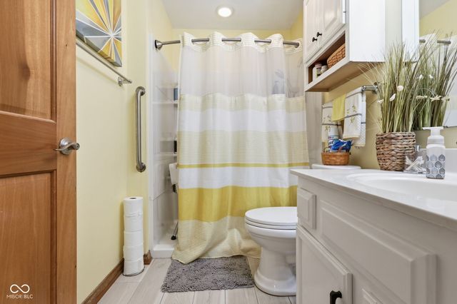 2039 Flamingo Way, Franklin, IN 46131