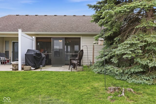 2039 Flamingo Way, Franklin, IN 46131