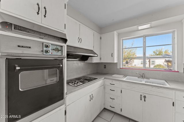 111 W YAVAPAI Street, Wickenburg, AZ 85390