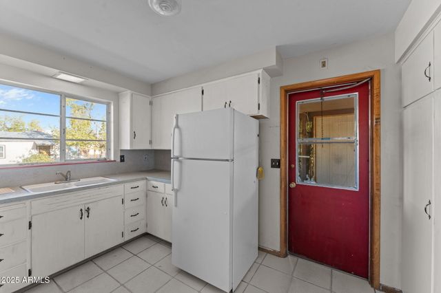 111 W YAVAPAI Street, Wickenburg, AZ 85390