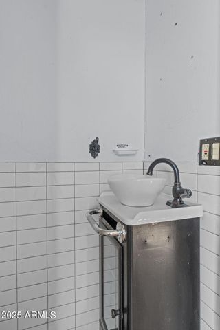 111 W YAVAPAI Street, Wickenburg, AZ 85390