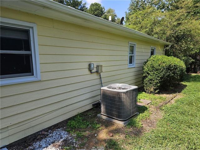 219 Heritage Way, Auburn, GA 30011