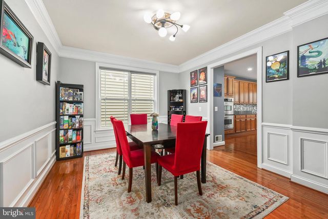 8717 FLOWERING DOGWOOD LN, Lorton, VA 22079