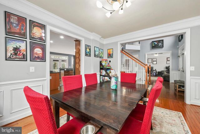 8717 FLOWERING DOGWOOD LN, Lorton, VA 22079