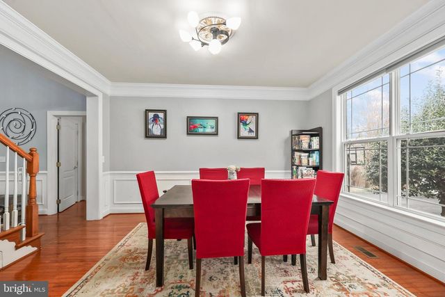 8717 FLOWERING DOGWOOD LN, Lorton, VA 22079