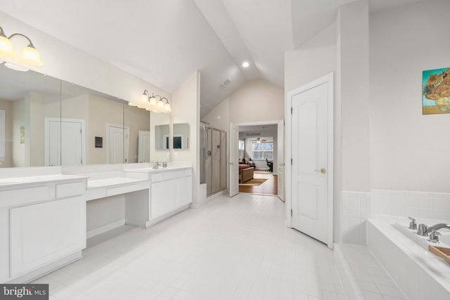 8717 FLOWERING DOGWOOD LN, Lorton, VA 22079