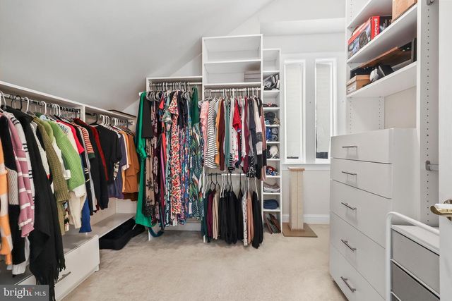 8717 FLOWERING DOGWOOD LN, Lorton, VA 22079