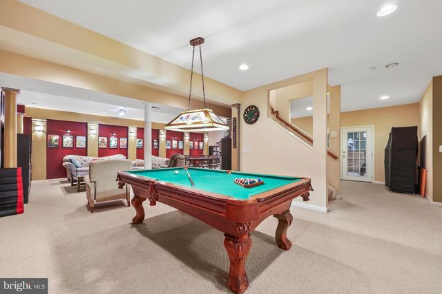 8717 FLOWERING DOGWOOD LN, Lorton, VA 22079