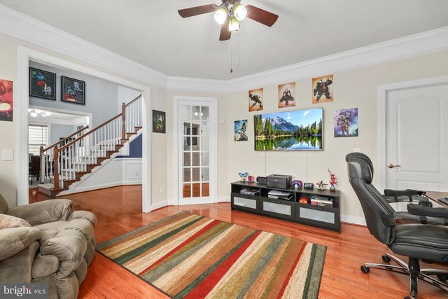 8717 FLOWERING DOGWOOD LN, Lorton, VA 22079