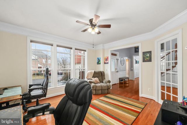 8717 FLOWERING DOGWOOD LN, Lorton, VA 22079