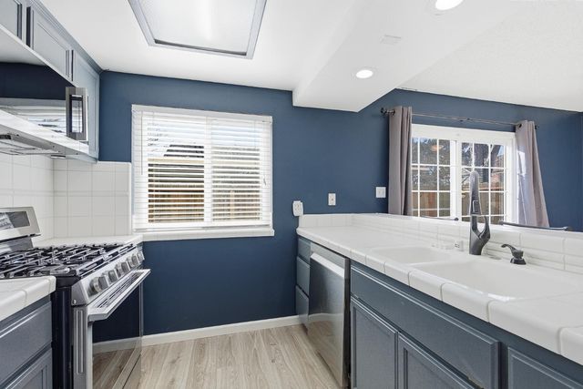 6430 Wexford Cir, Citrus Heights, CA 95621