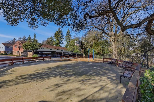 6430 Wexford Cir, Citrus Heights, CA 95621