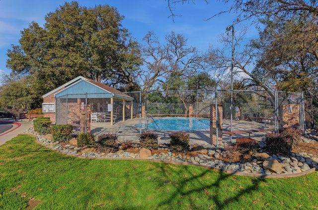 6430 Wexford Cir, Citrus Heights, CA 95621