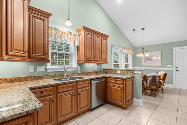 504 Harrington Ct., Murrells Inlet, SC 29576