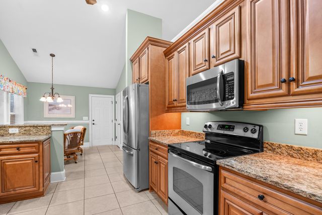 504 Harrington Ct., Murrells Inlet, SC 29576