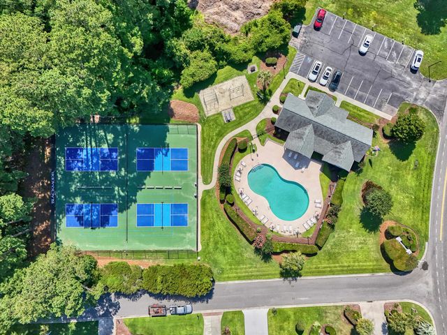 504 Harrington Ct., Murrells Inlet, SC 29576