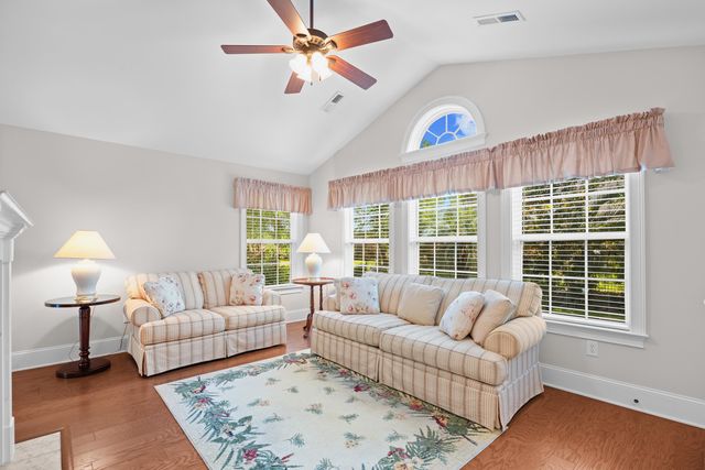 504 Harrington Ct., Murrells Inlet, SC 29576