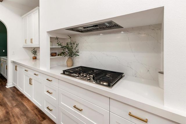 587 Gateway Lane, San Marcos, CA 92078