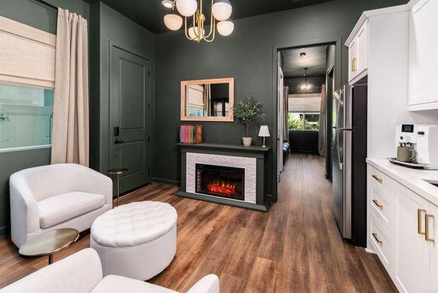 587 Gateway Lane, San Marcos, CA 92078