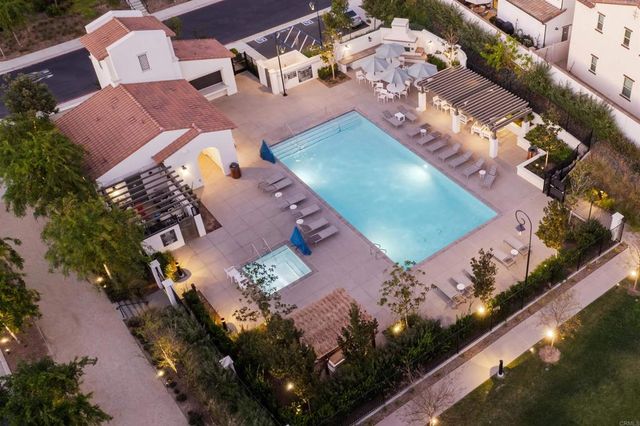 587 Gateway Lane, San Marcos, CA 92078