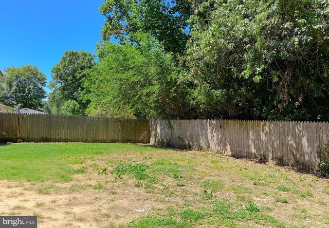 22381 CEDAR ST, Leonardtown, MD 20650